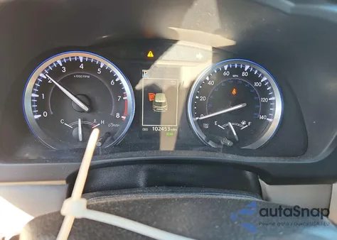 2018 Toyota Highlander Se z USA, uszkodzony, nr VIN 5TDJZRFH5JS555715